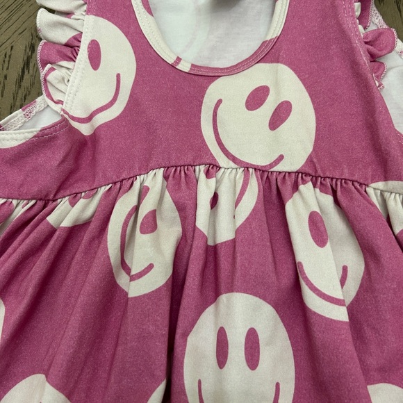 Made by Molly peplum top - Picture 2 of 3